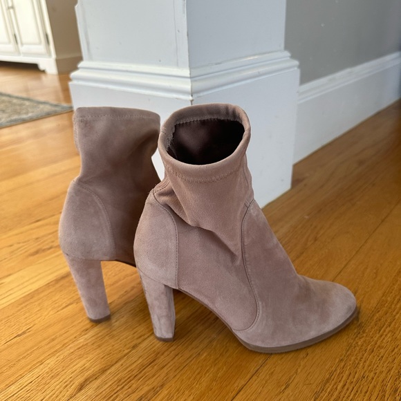 Stuart Weitzman Highland Bootie - Picture 1 of 10